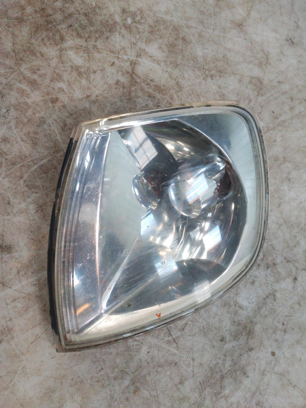 Gruppo ottico anteriore secondario sinistro (luci)(freccia) VOLKSWAGEN POLO 3 PHASE 2 Gasolina - 1