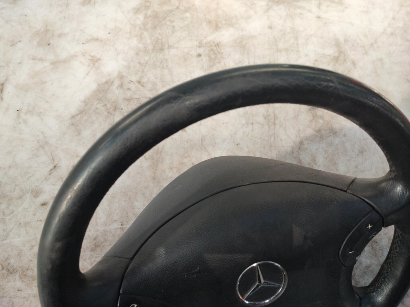 Volante MERCEDES CLASSE C 203 PHASE 1  - 1