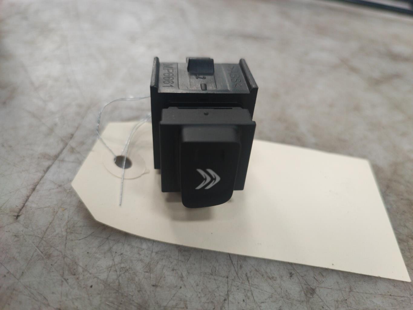 Bouton/Interrupteur CITROEN JUMPY 3 XS Diesel - 1