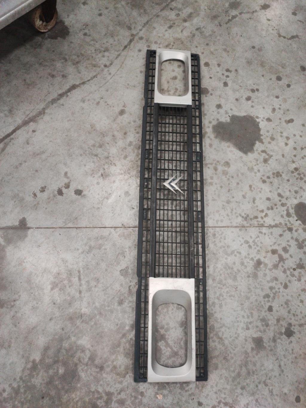Calandre CITROEN C35  - 1