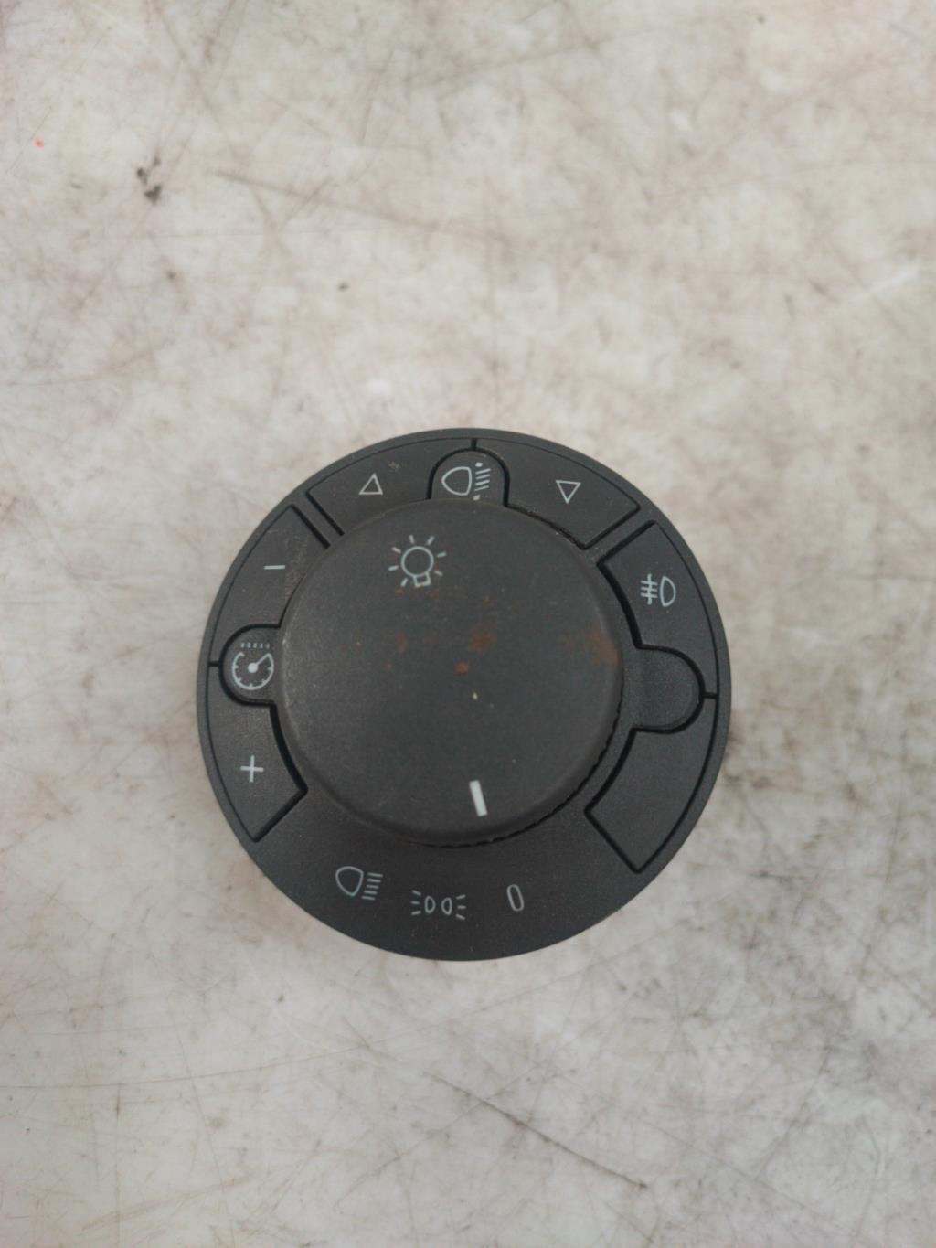Commande de phare OPEL CORSA D PHASE 1 Diesel - 1