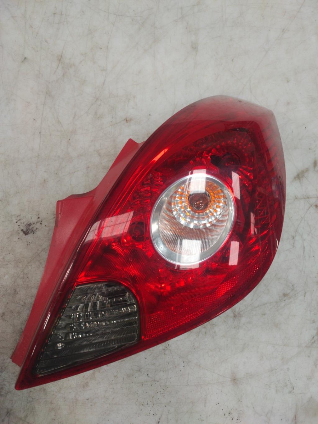 Fanale posteriore principale destro (luci) OPEL CORSA D PHASE 1 Diésel - 1