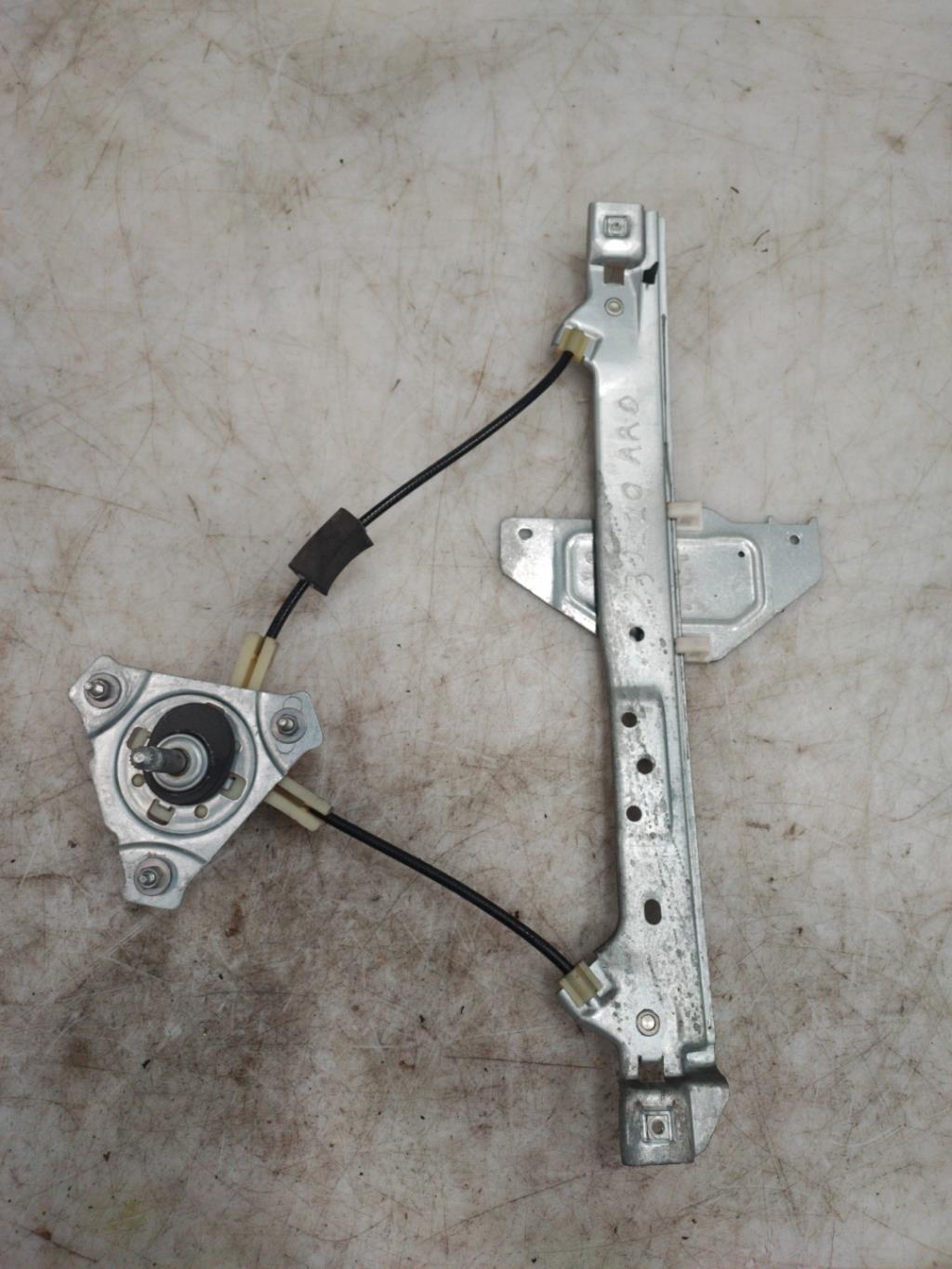 Alzacristalli manuale posteriore destro CITROEN C3 2  - 1