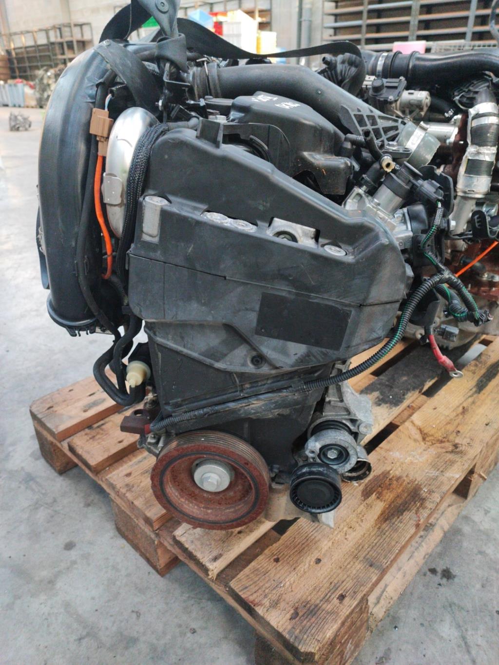 Moteur RENAULT CLIO 4 PHASE 1 Diesel - 1