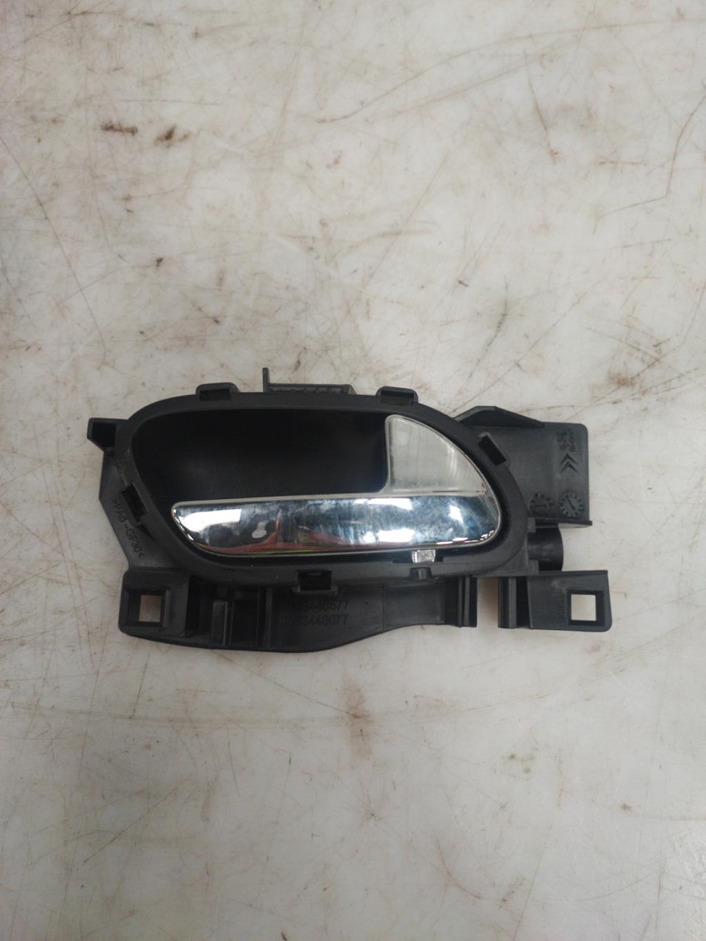Maniglia interna posteriore destra PEUGEOT 5008 1 PHASE 1 Diésel - 1