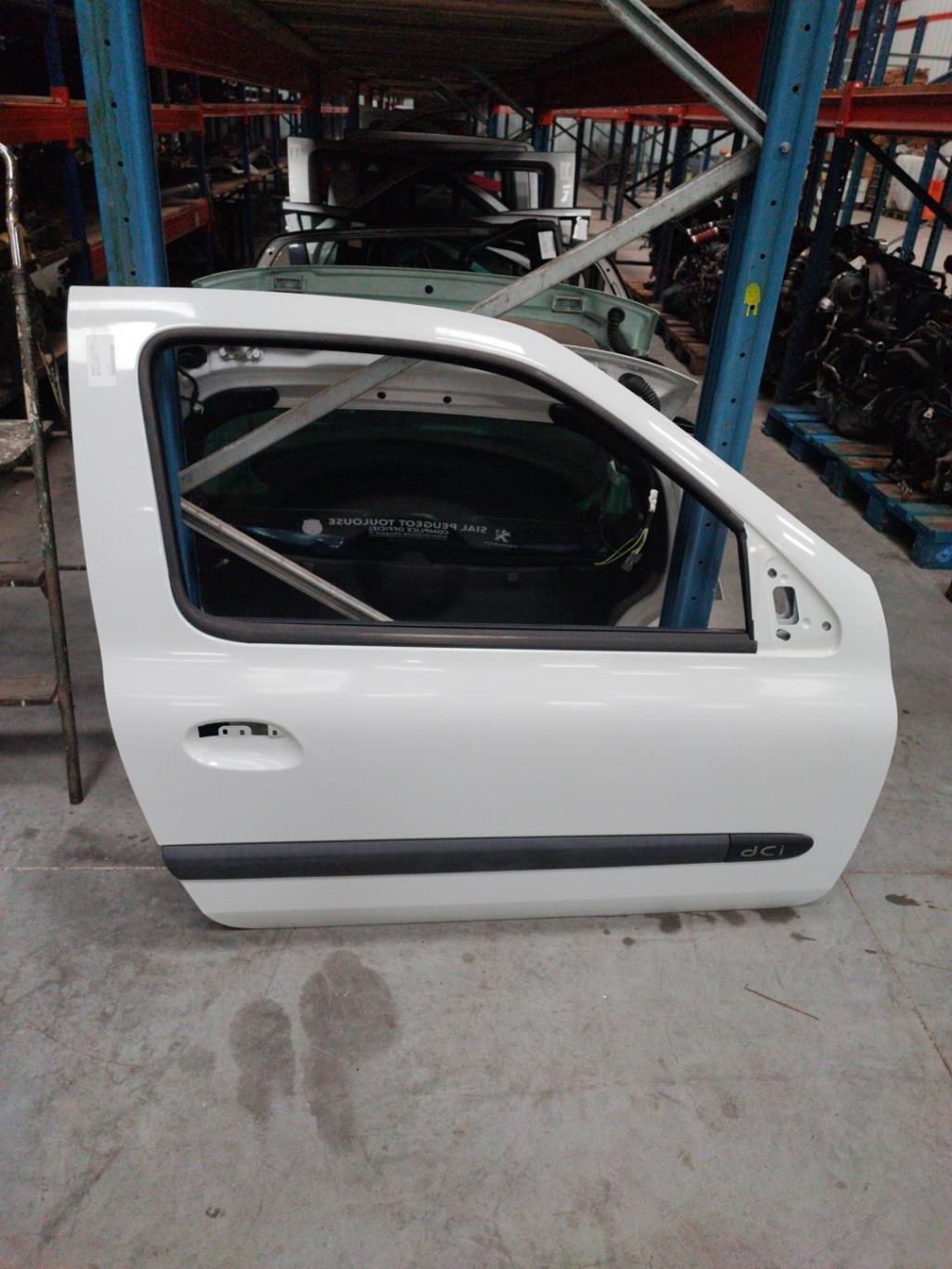 Portiera anteriore destra RENAULT CLIO 2 PHASE 2 Diésel - 1
