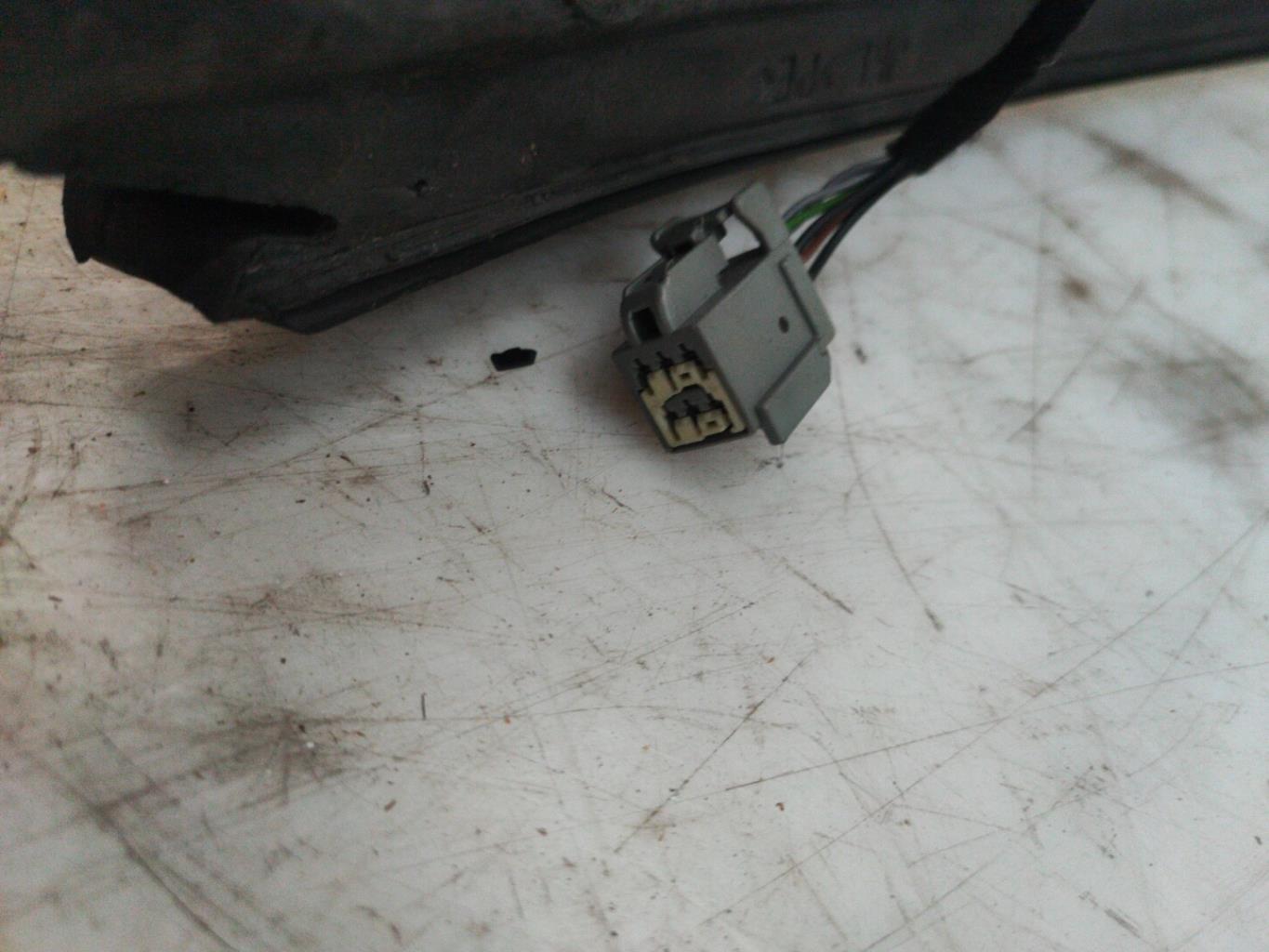 Specchietto retrovisore sinistro FORD C-MAX 1 PHASE 1 Diésel - 1