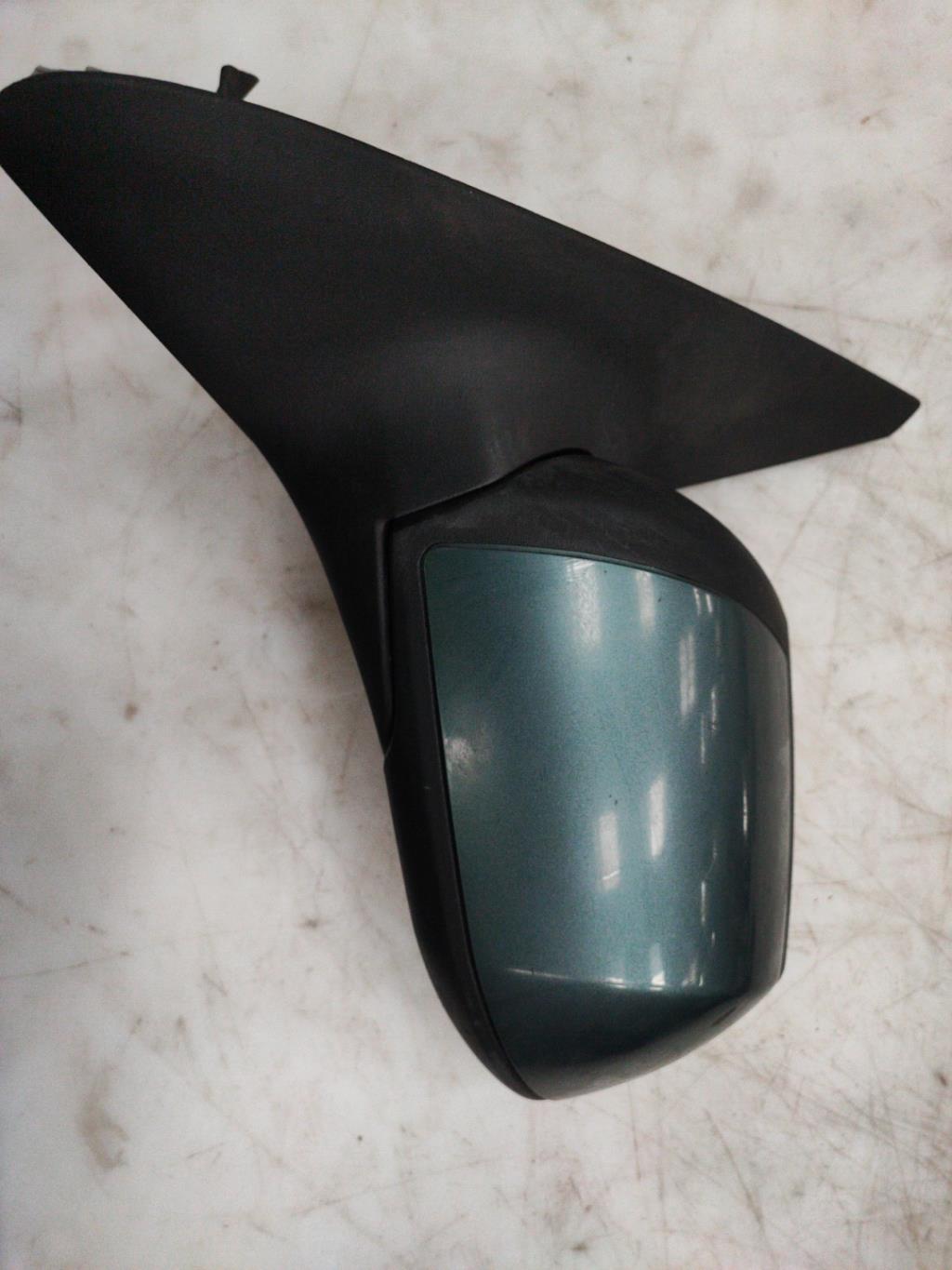 Retrovisor izquierdo FORD MONDEO 2 Diésel - 1