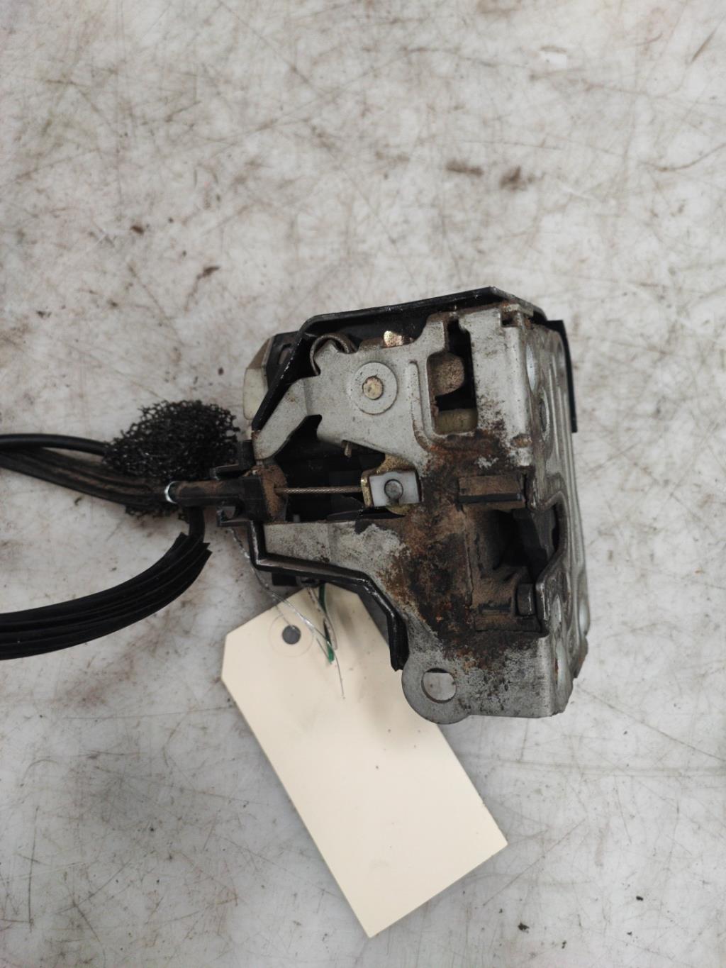 Serrure avant droit RENAULT CLIO 2 PHASE 2 Diesel - 1