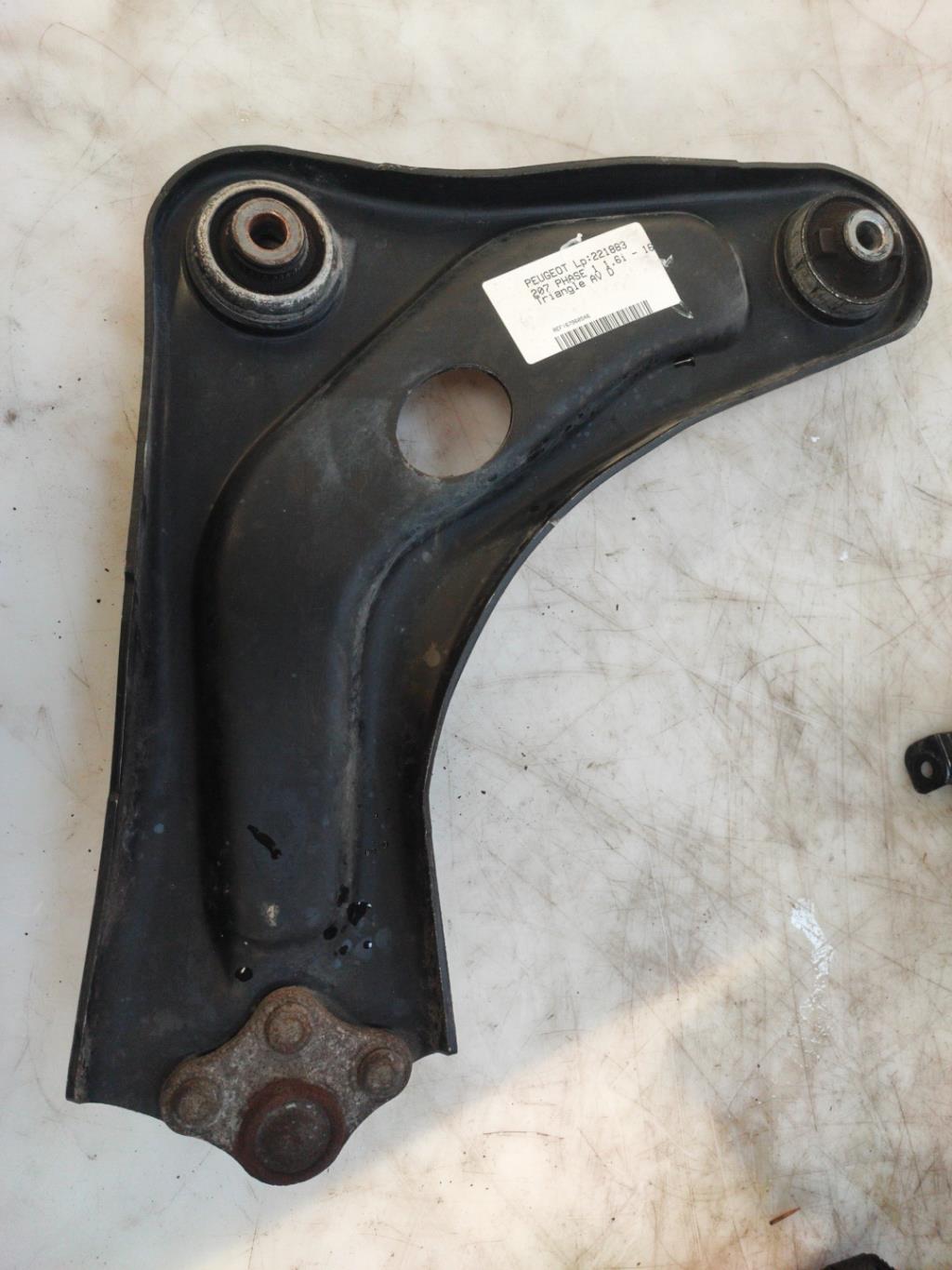 Triangolo anteriore destro PEUGEOT 207 PHASE 1  - 1
