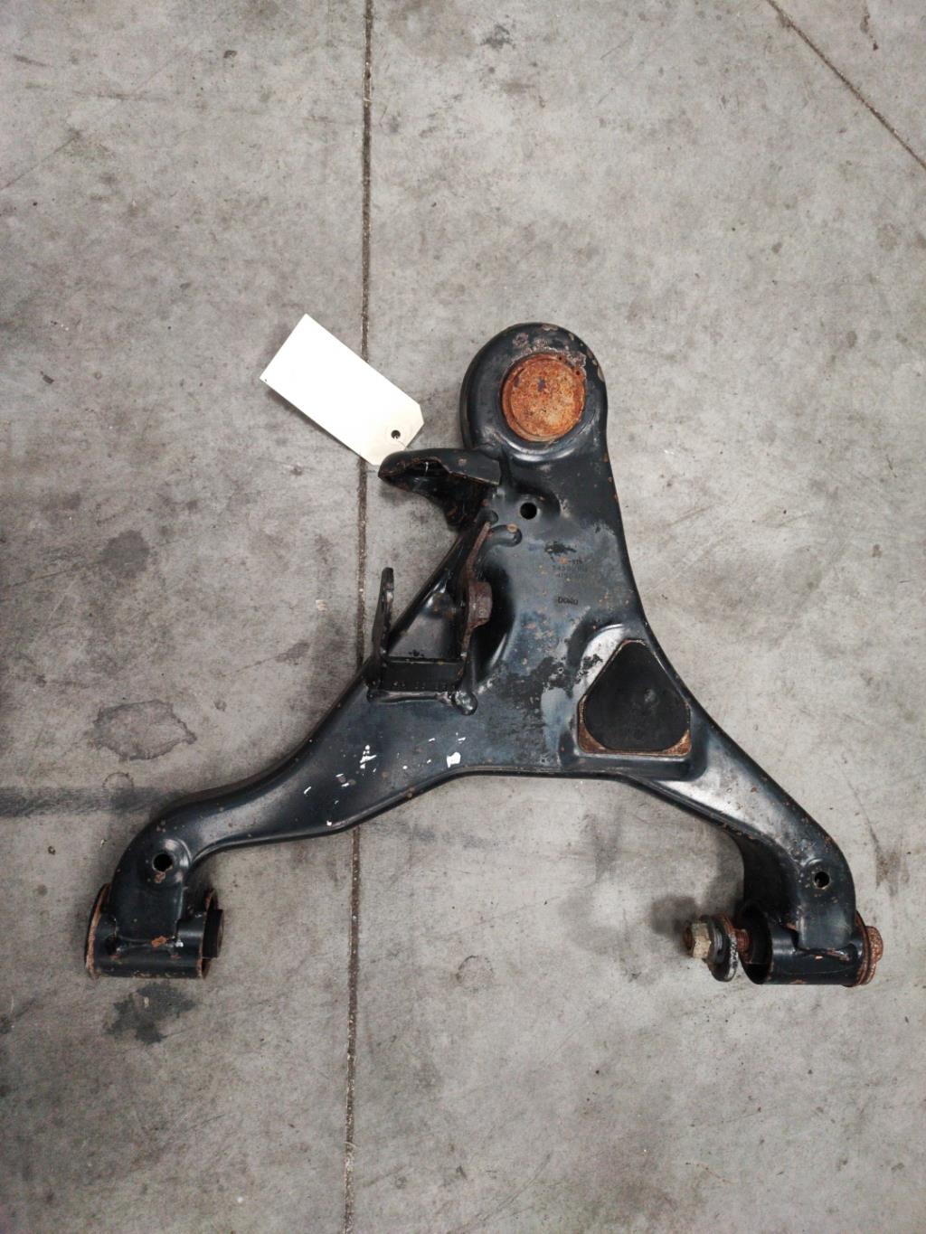 Triangolo inferiore anteriore destro NISSAN NAVARA 1 PHASE 1 Diésel - 1