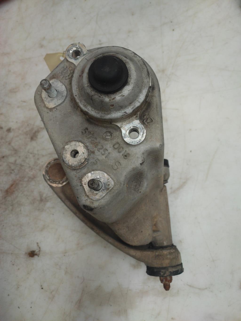Triangolo superiore anteriore sinistro ALFA ROMEO 147 PHASE 2 Diésel - 1