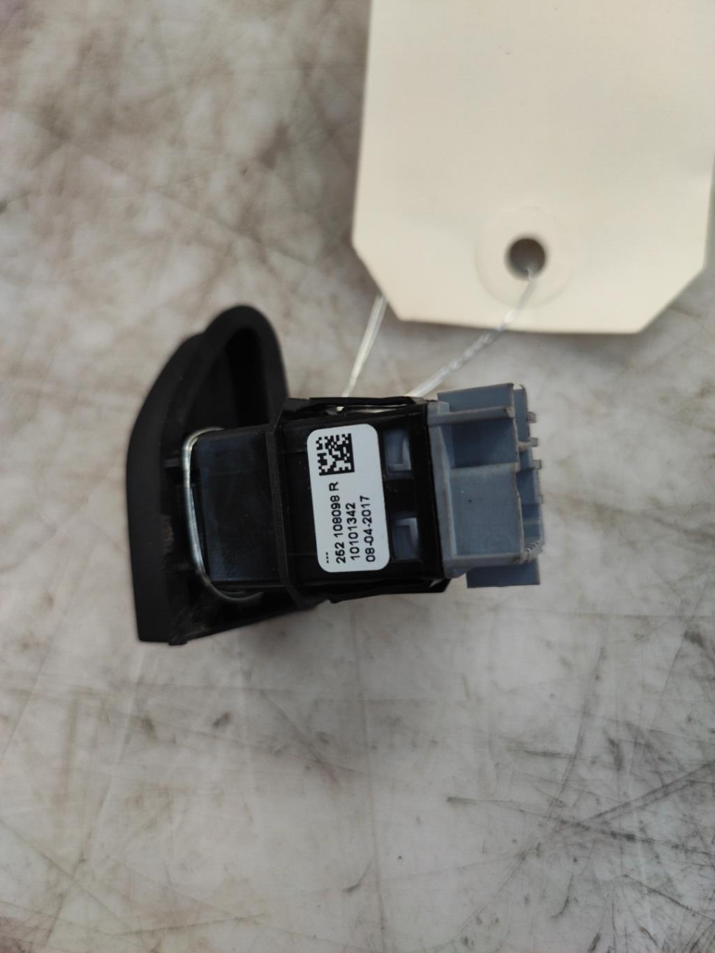 Commande de fermeture centralisee DACIA DUSTER 1 PHASE 2 Diesel - 1