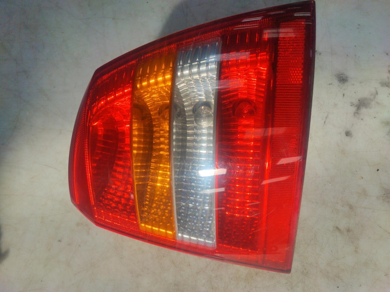 Fanale posteriore principale destro (luci) OPEL ASTRA G  - 1