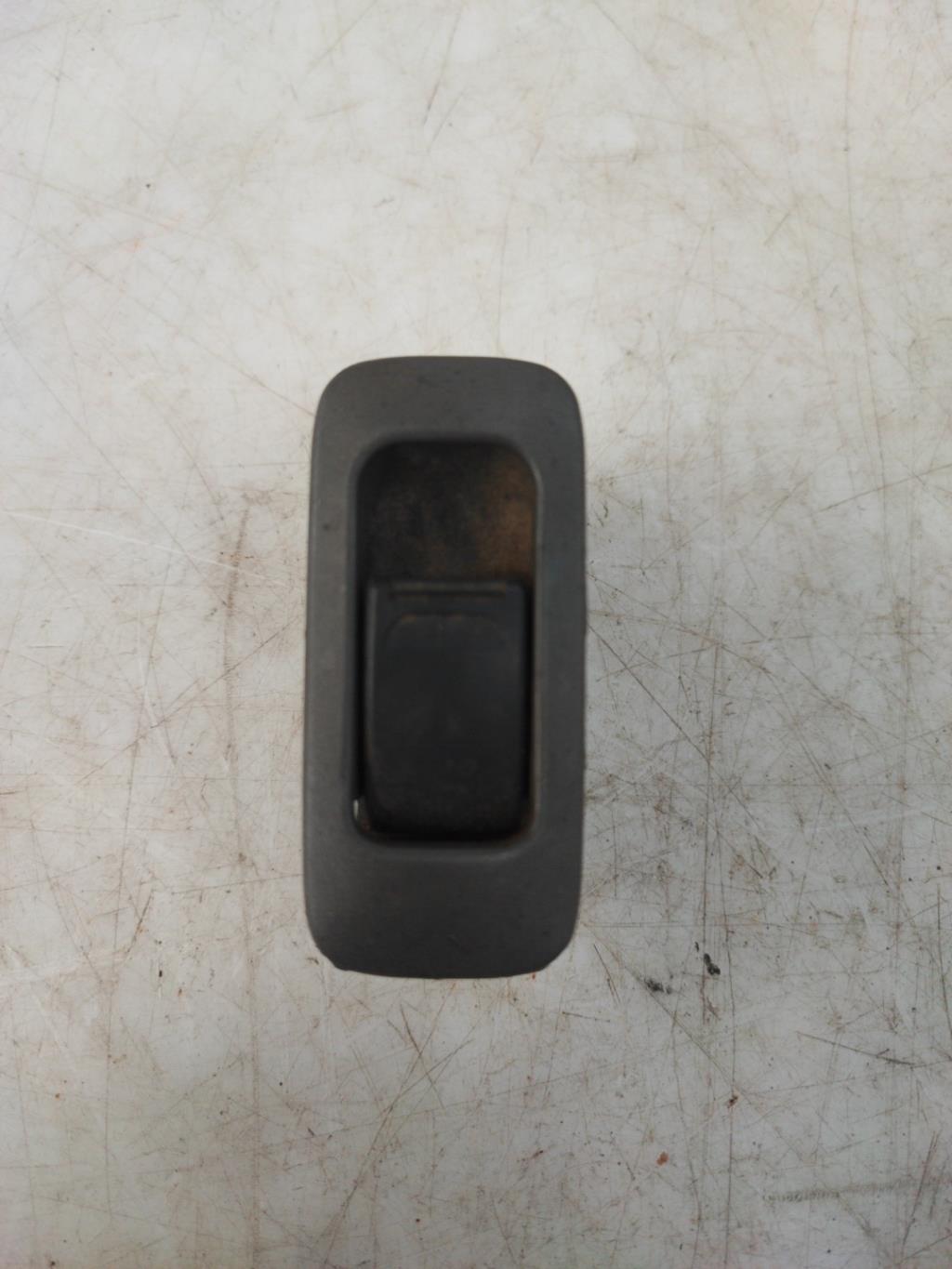 Interruttore lavacristalli posteriore destro SUZUKI GRAND VITARA 1 Diésel - 1