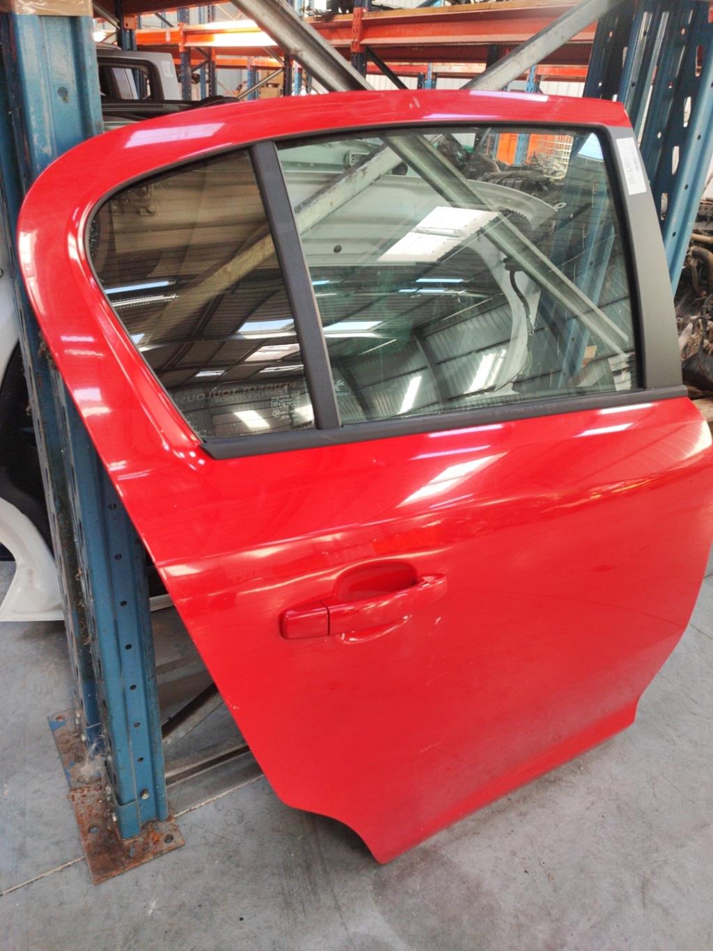 Portiera posteriore sinistra OPEL CORSA D PHASE 1 Diésel - 1