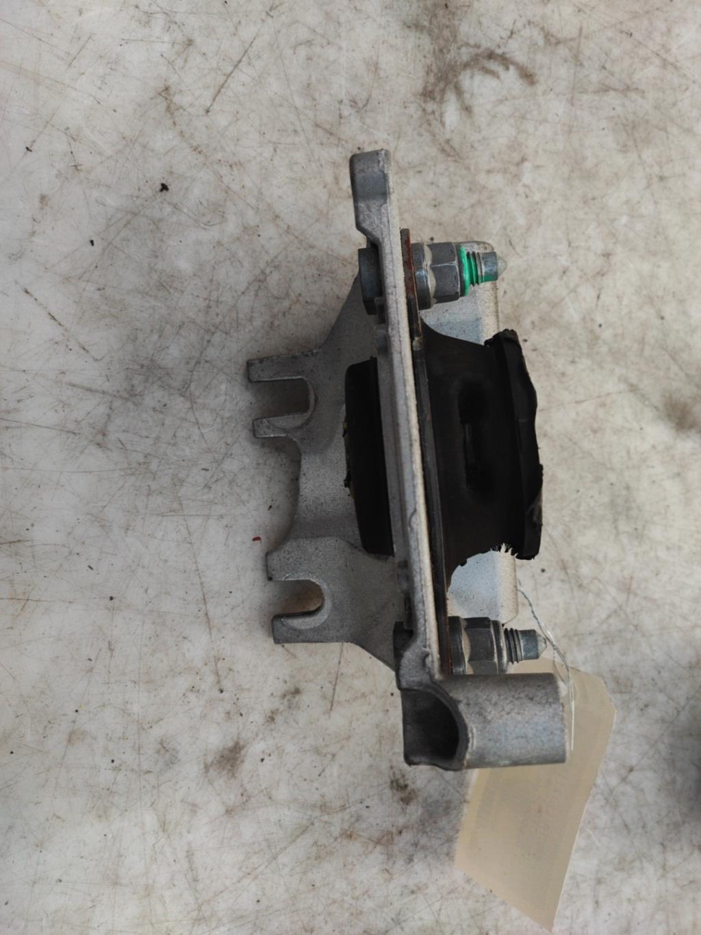 Support de boite DACIA DUSTER 1 PHASE 2 Diesel - 1