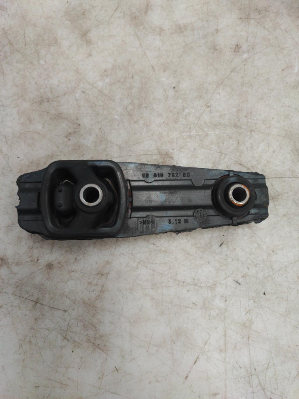 Support moteur CITROEN C3 2 PHASE 1 Essence - 1