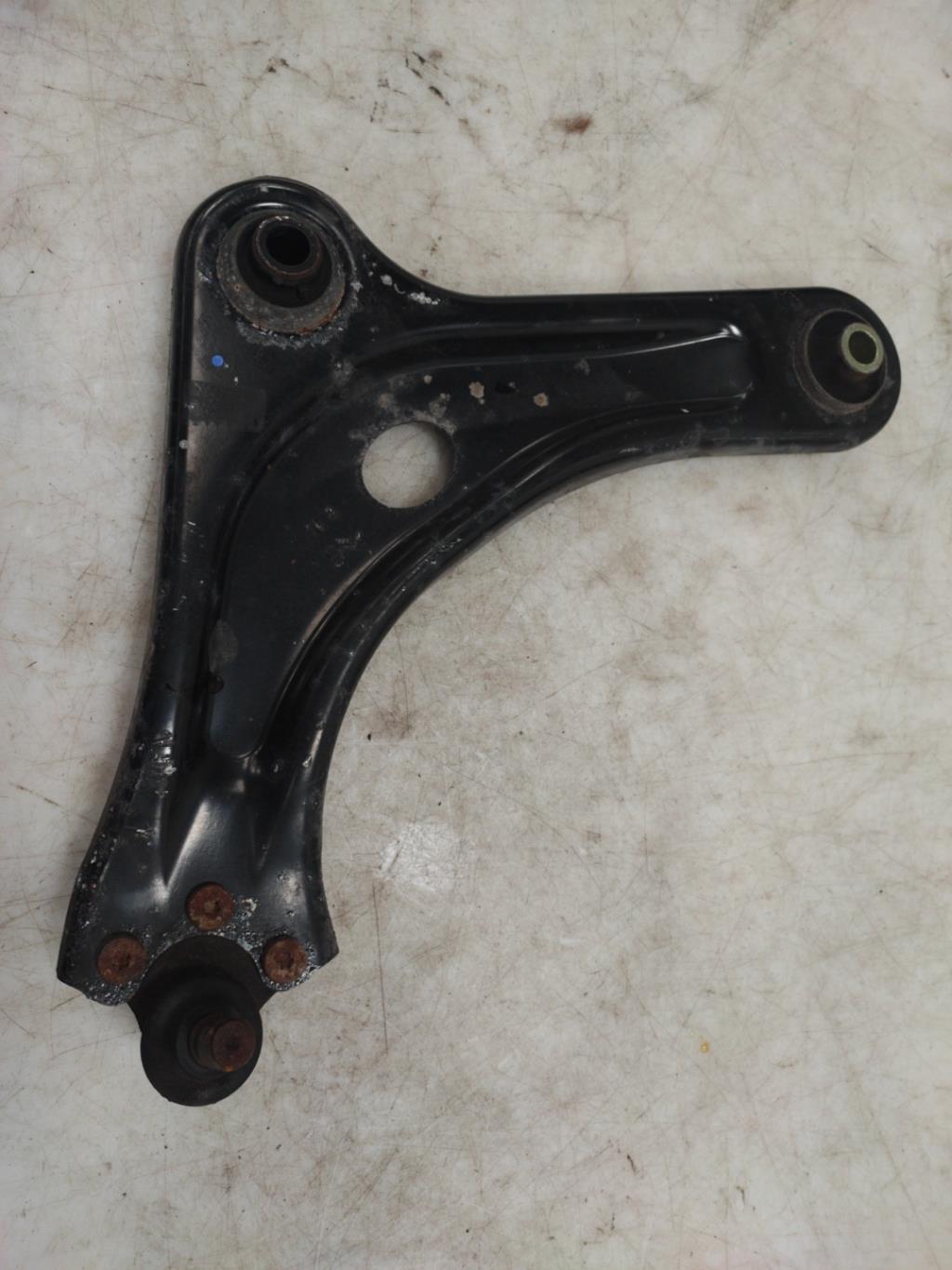 Triangle avant gauche CITROEN C3 2 PHASE 1 Essence - 1