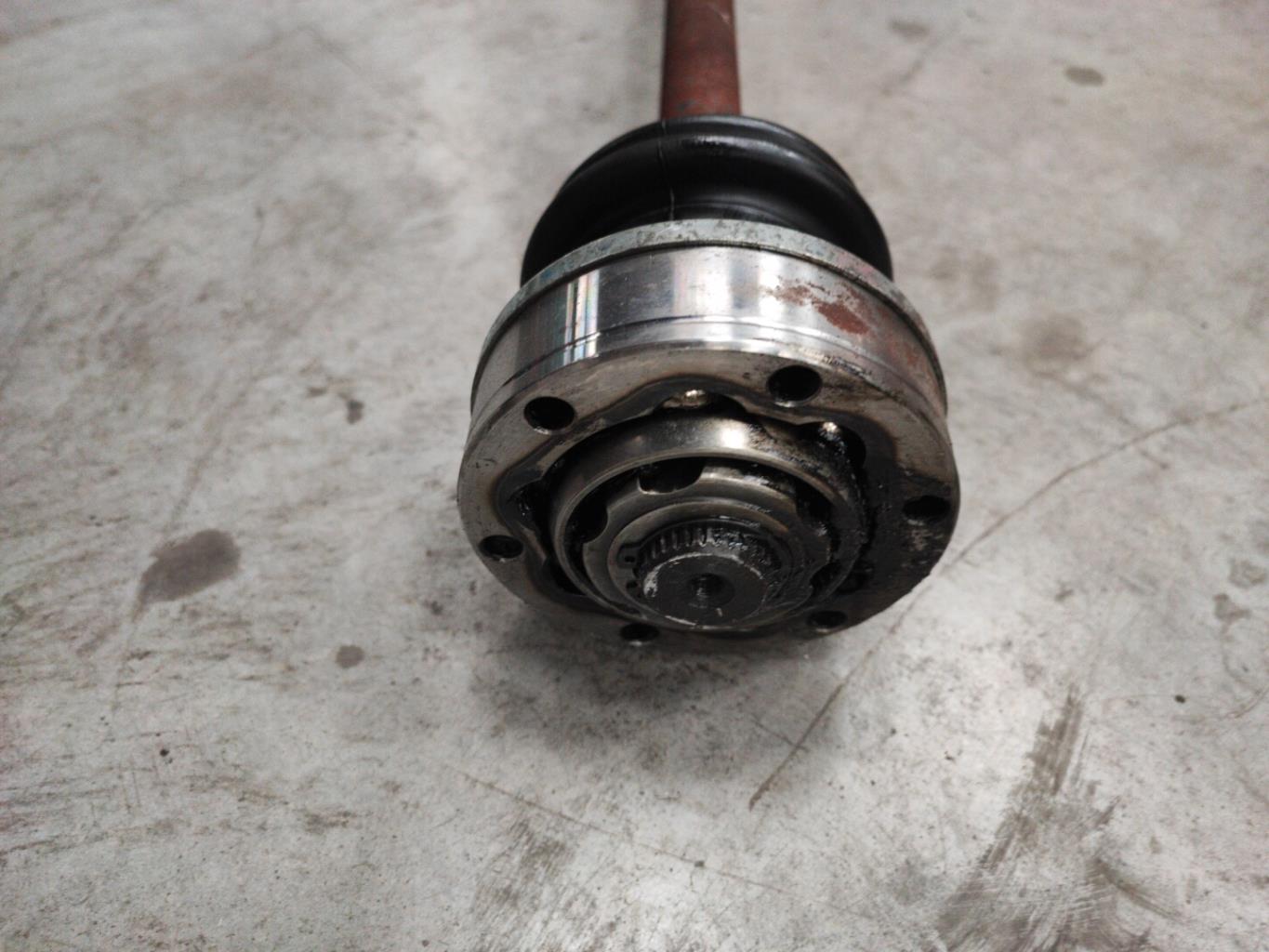 Giunto cardanico albero di trasmissione destro VOLKSWAGEN PASSAT 5 Diésel - 1
