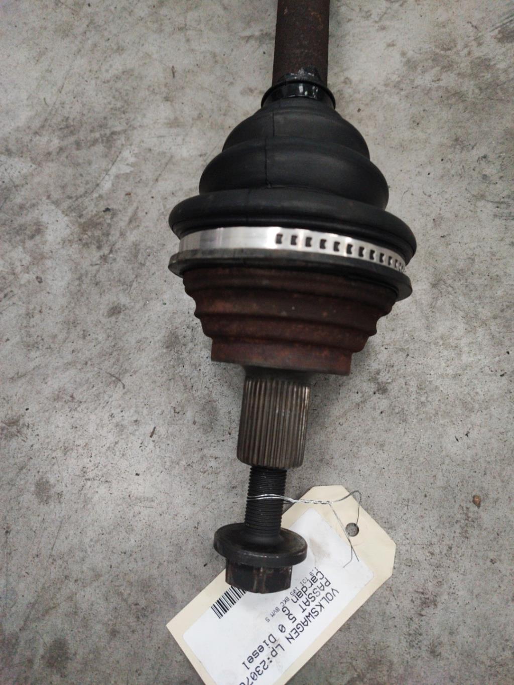 Giunto cardanico albero di trasmissione sinistro VOLKSWAGEN PASSAT 5 Diésel - 1