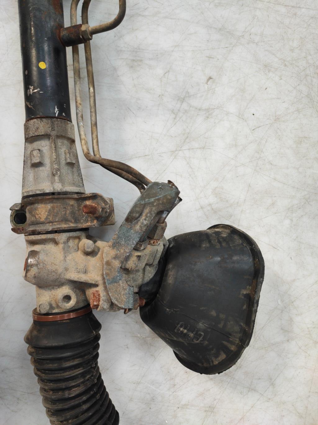 Cremaillere assistee RENAULT CLIO 2 PHASE 1 Essence - 1