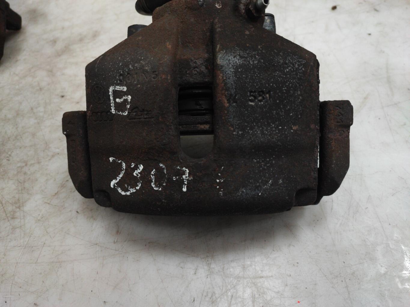 Pinza freni anteriore sinistra VOLKSWAGEN PASSAT 5 Diésel - 1