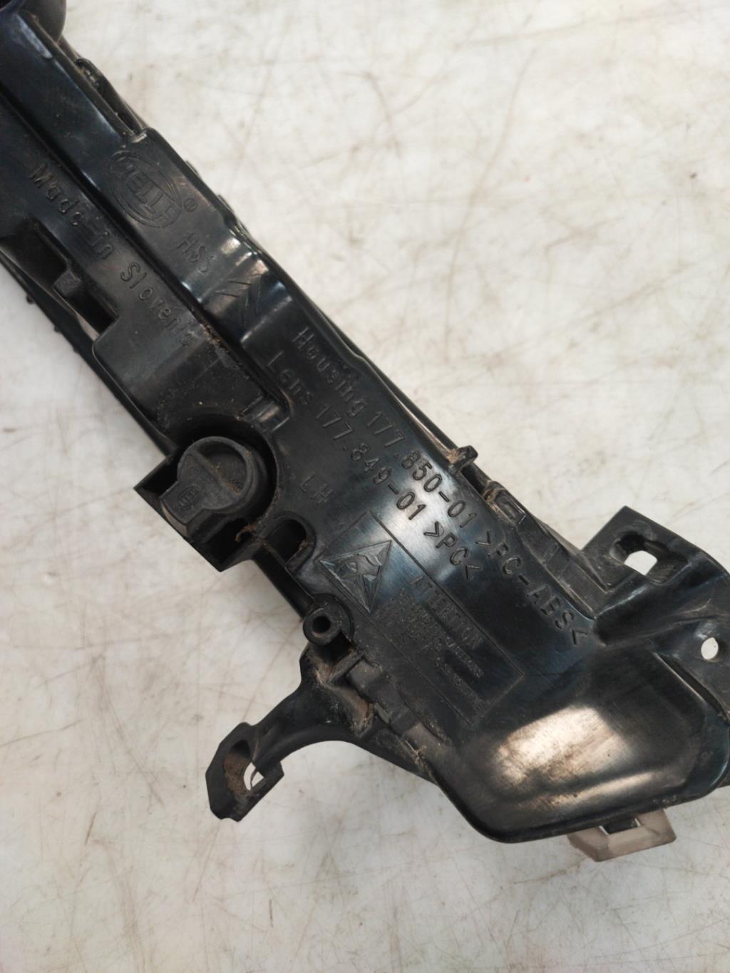 Luce di marcia diurna anteriore sinistra CITROEN C4 PICASSO 1 Diésel - 1
