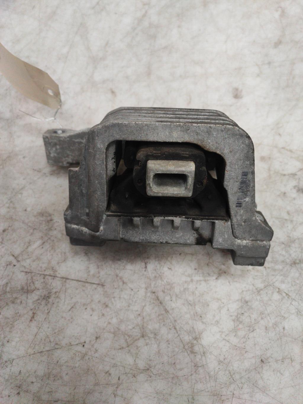 Supporto motore destro PEUGEOT 207 PHASE 1  - 1