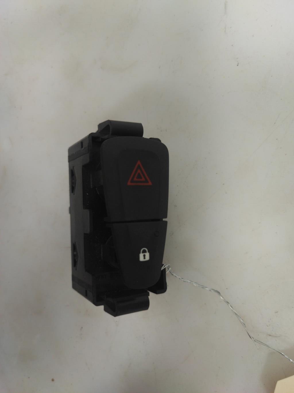 Commande de fermeture centralisee RENAULT MEGANE 3 PHASE 2  - 1