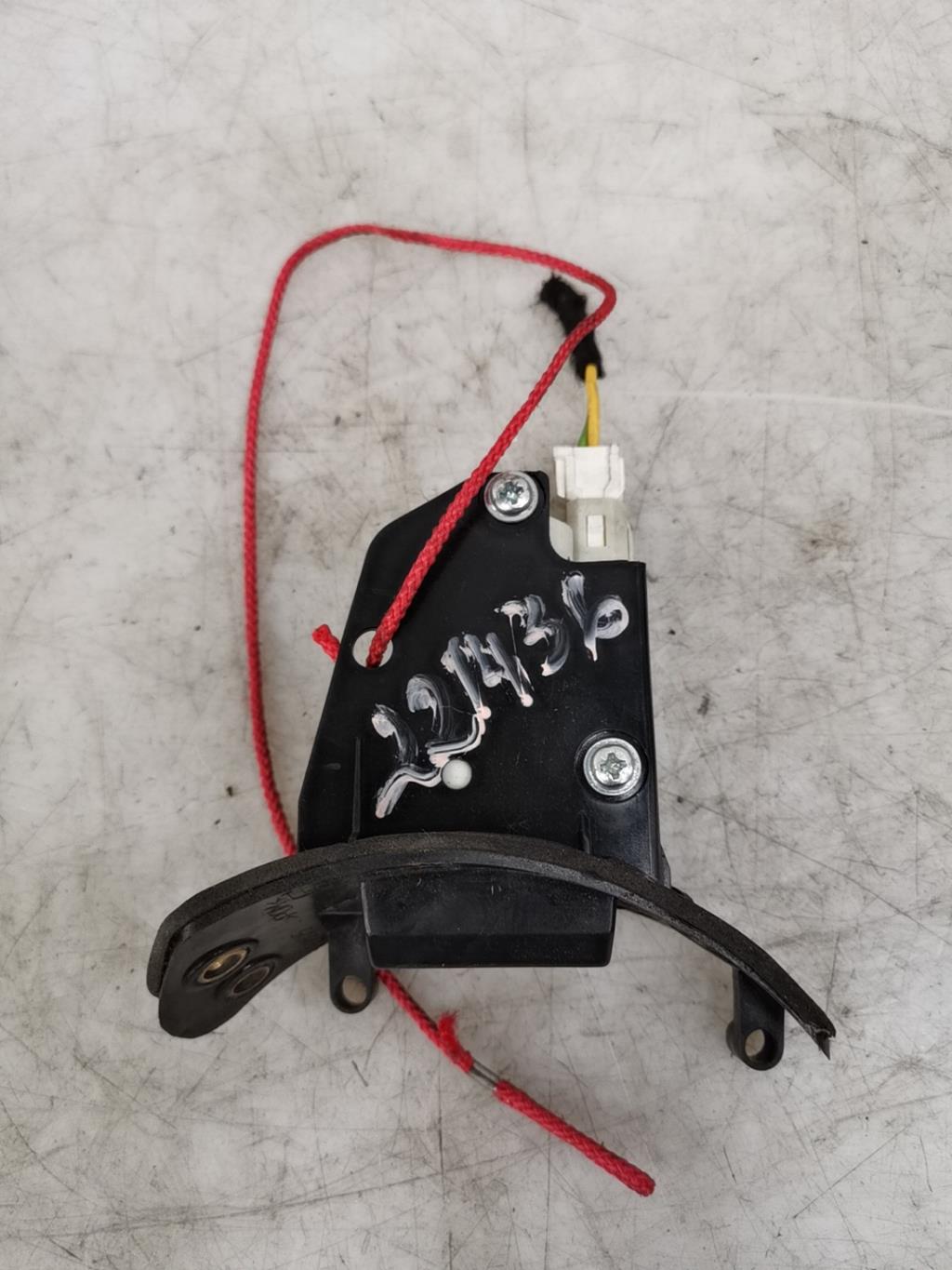 Attuatore chiavistello sportello carburante ALFA ROMEO 159 Diésel - 1