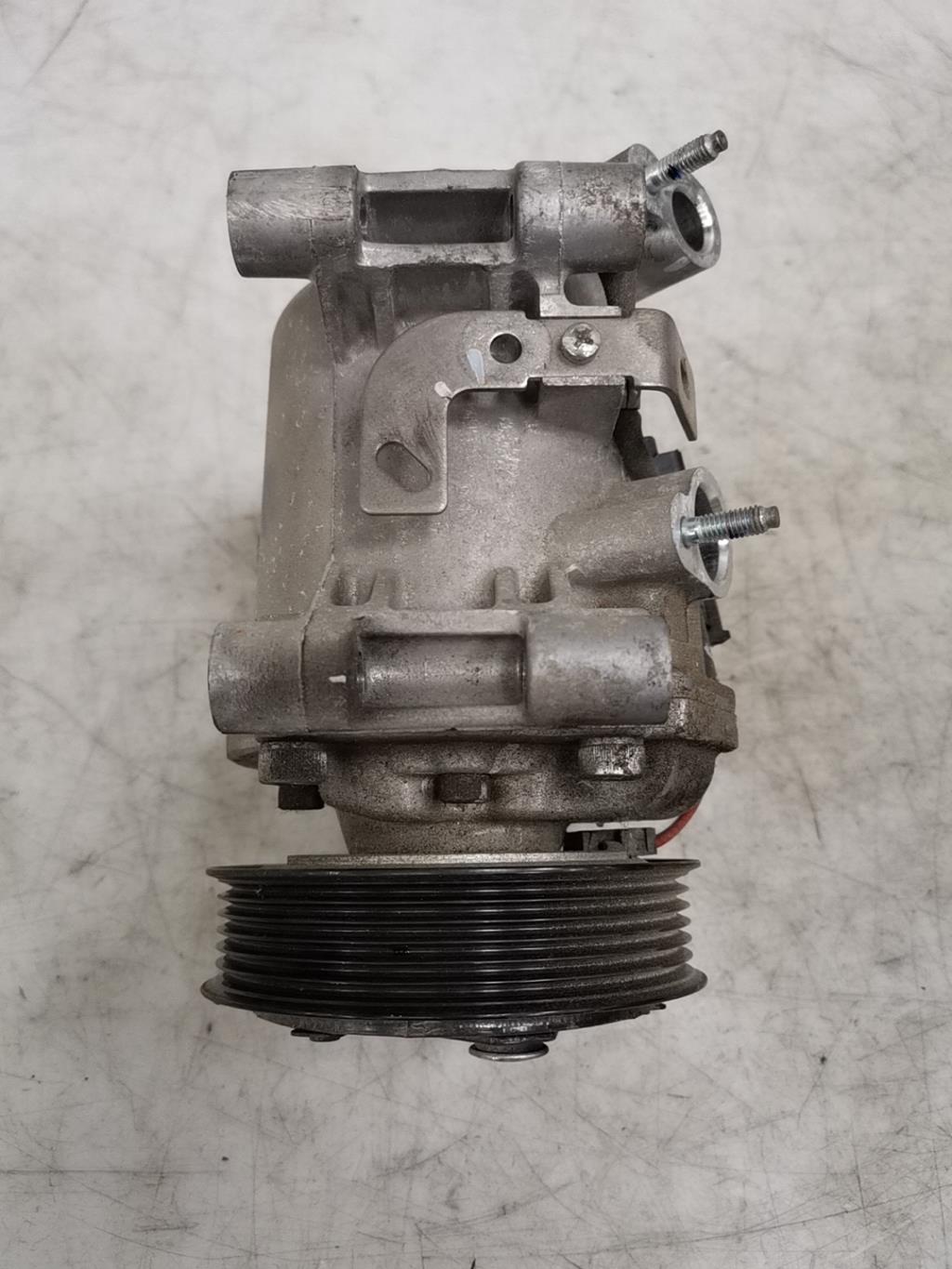 Compresseur clim CITROEN C3 3 PHASE 1 Essence - 1