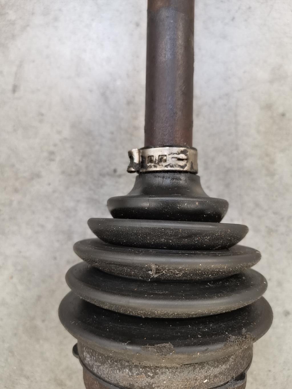 Giunto cardanico albero di trasmissione sinistro FORD FIESTA 5 PHASE 2 Gasolina - 1