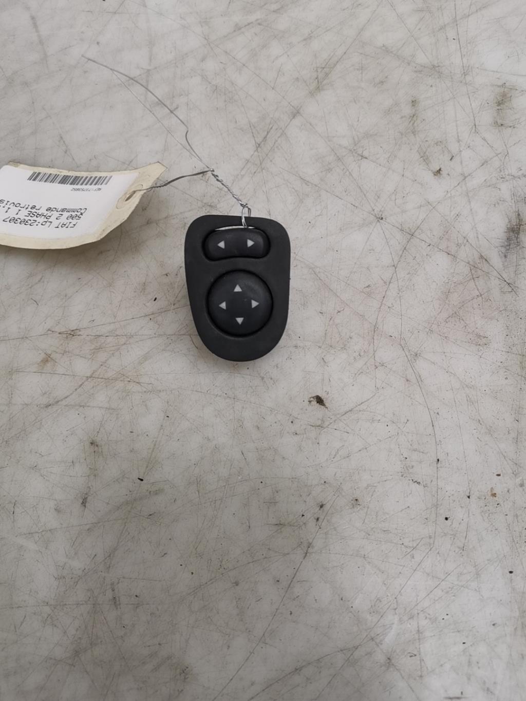 Commande retroviseurs FIAT 500 2 PHASE 1 Essence - 1