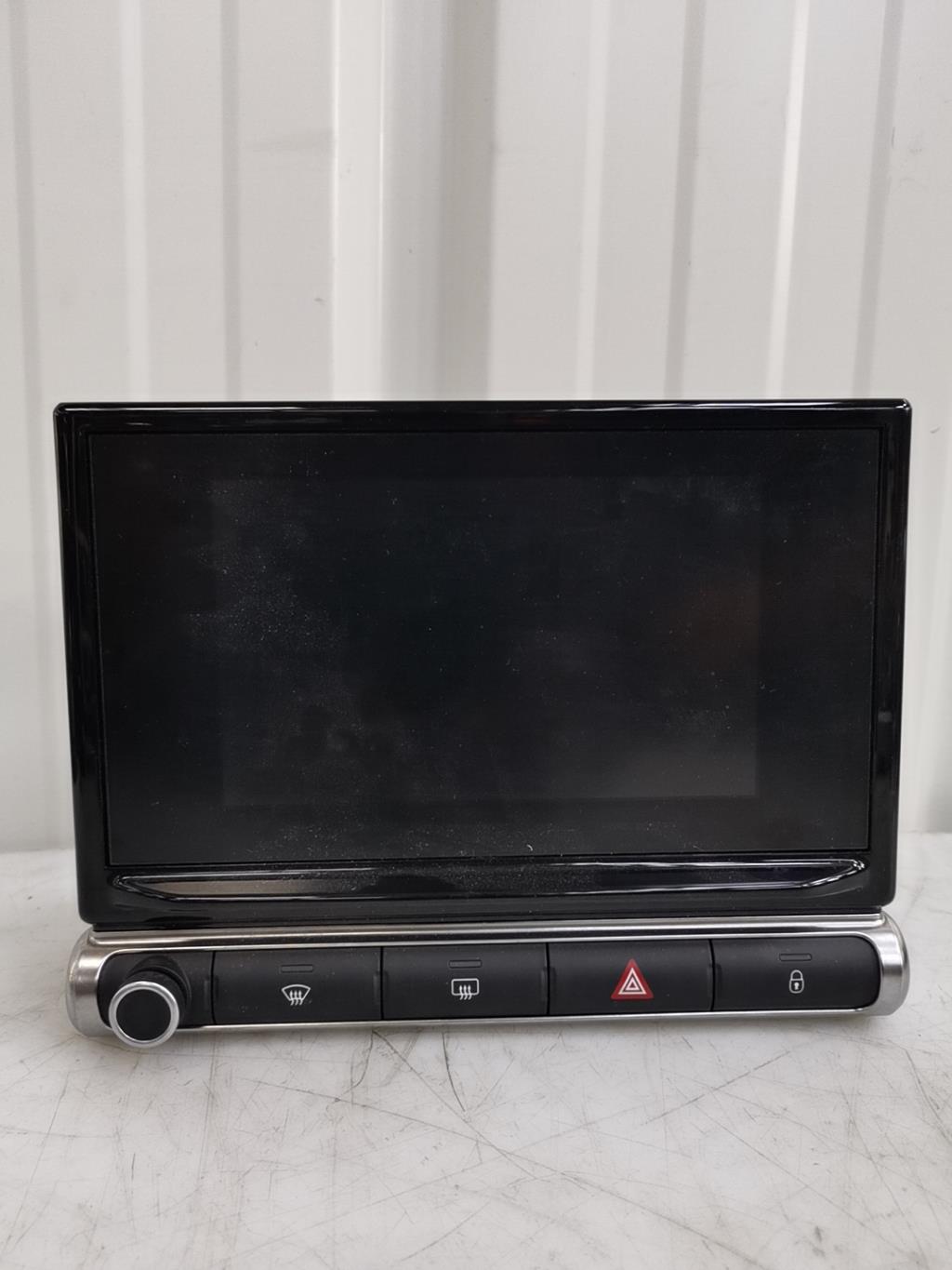 Ecran GPS CITROEN C3 3 PHASE 1 Essence - 1