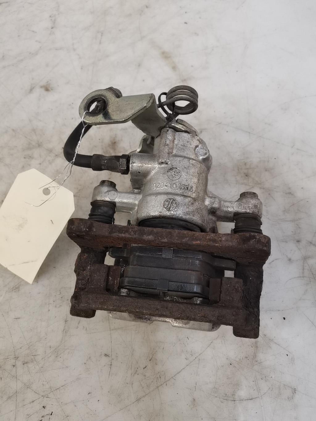 Pinza freni posteriore destra FIAT BRAVO 2 Diésel - 1