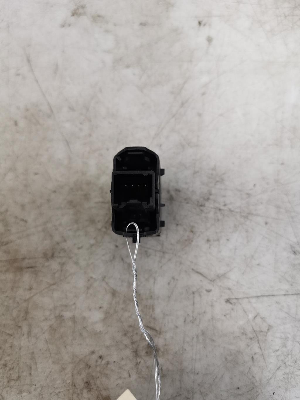 Interruttore lavacristalli posteriore sinistro FORD KUGA 2 PHASE 1 Diésel - 1