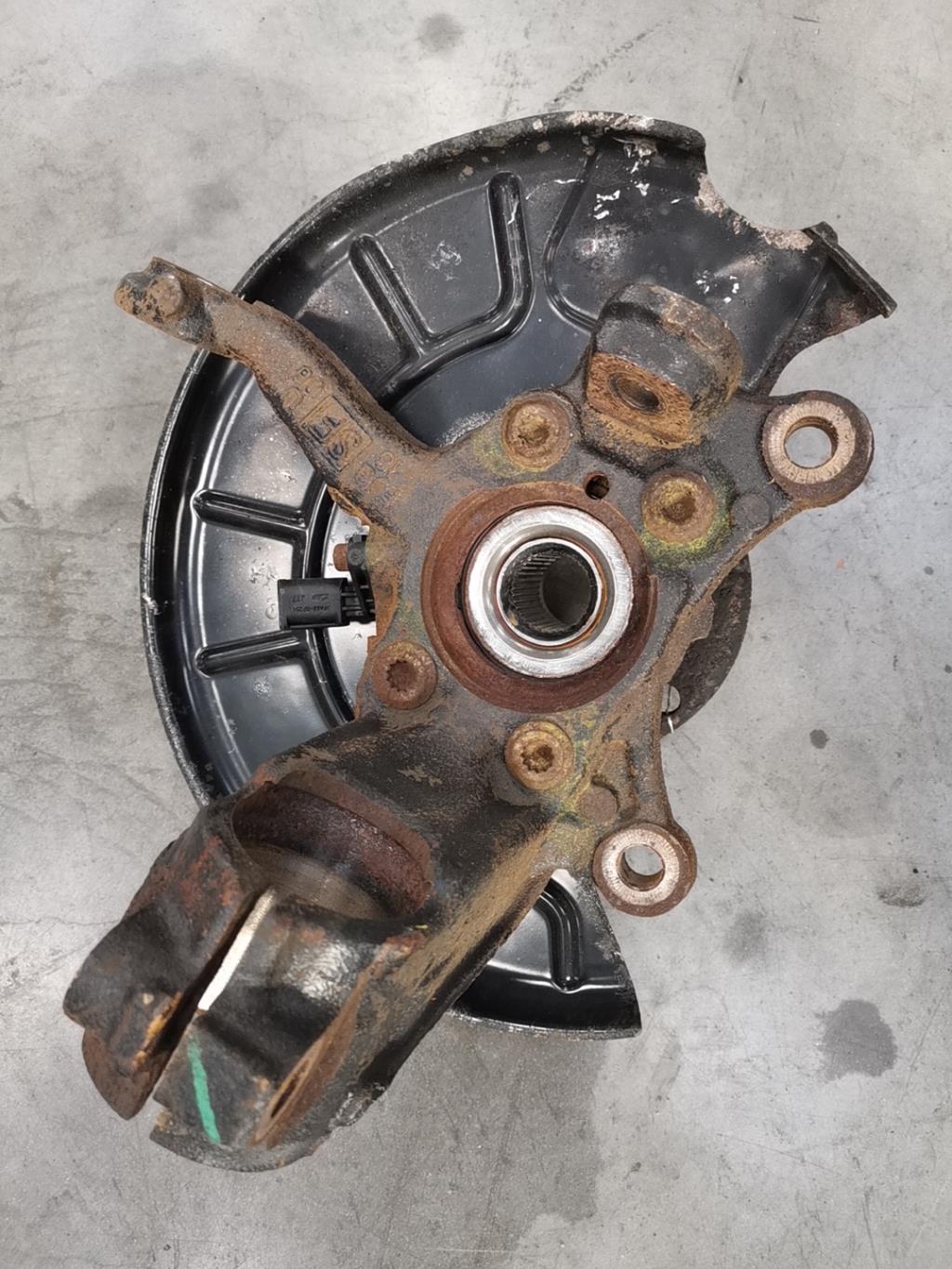 Mozzo anteriore destro VOLKSWAGEN TOURAN 1 PHASE 1 Diésel - 1