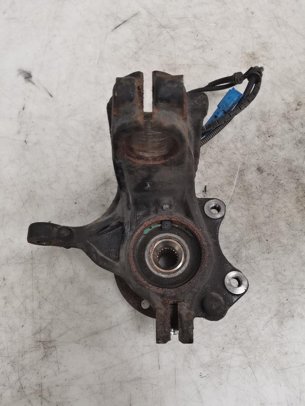 Mozzo anteriore sinistro CITROEN C3 3 PHASE 1 Gasolina - 1