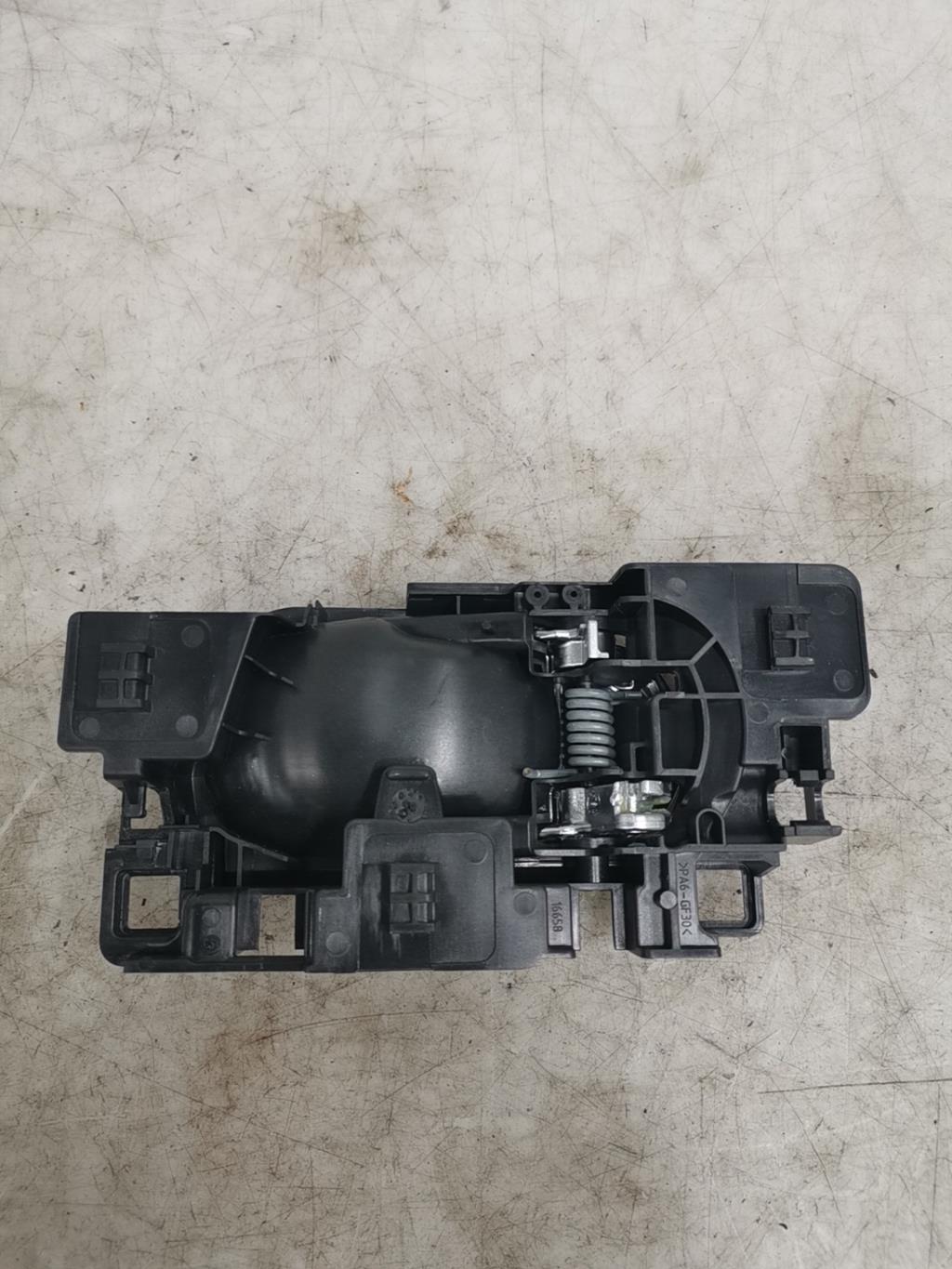 Maniglia interna anteriore sinistra CITROEN C3 3 PHASE 1 Gasolina - 1