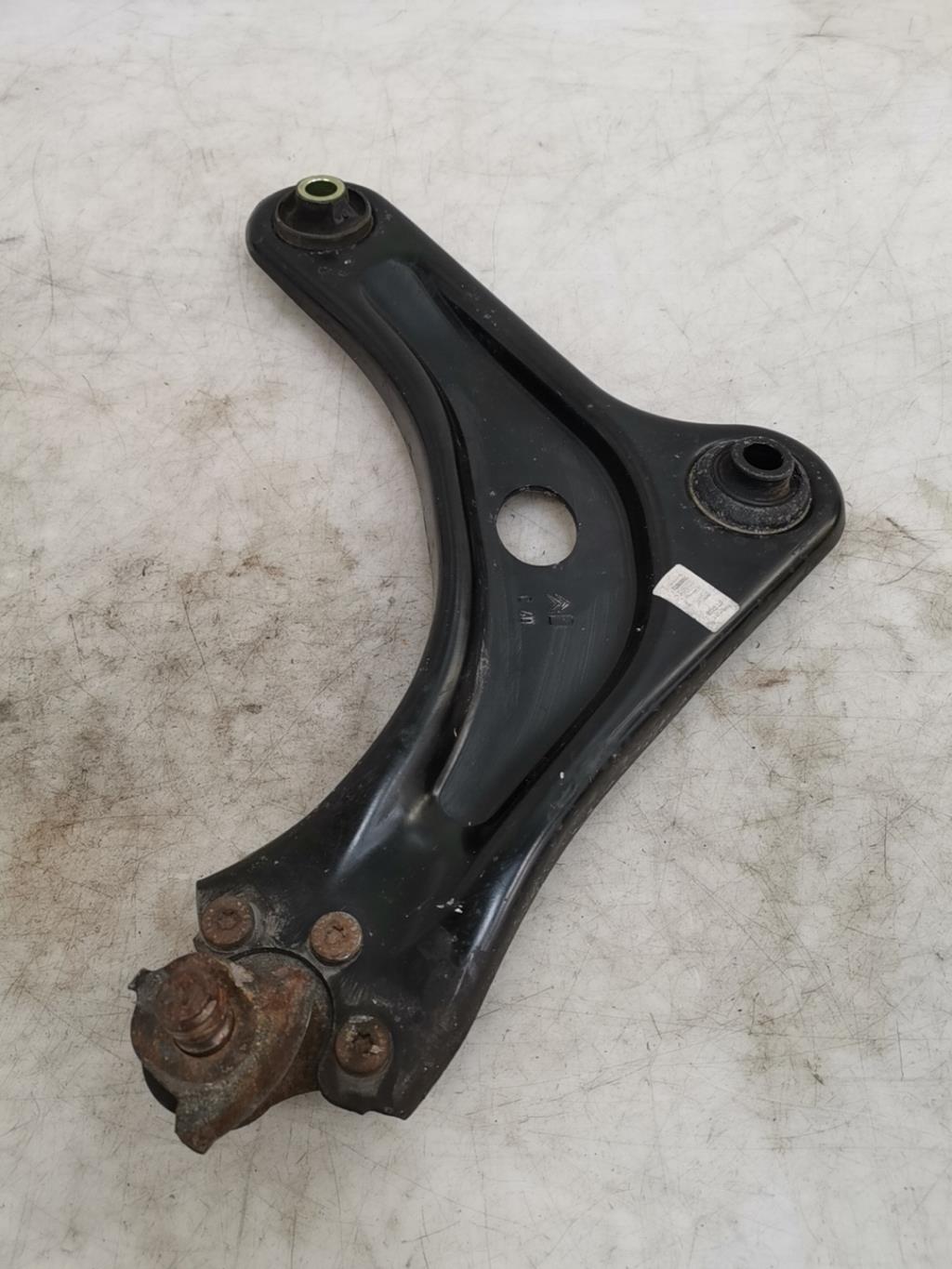 Triangle avant droit CITROEN C3 3 PHASE 1 Essence - 1
