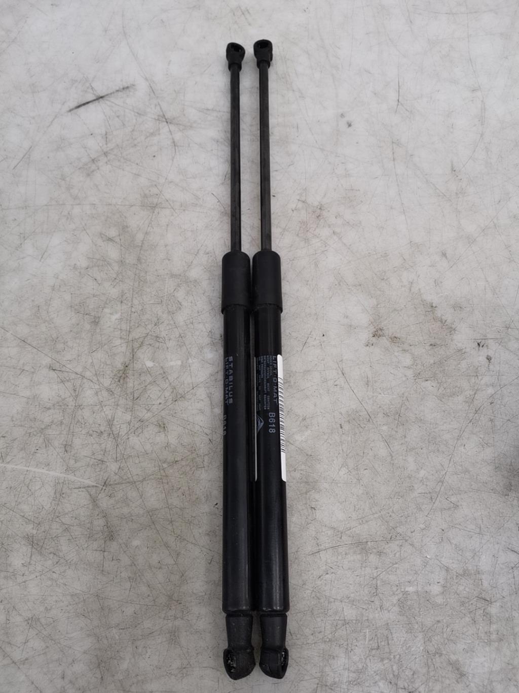 Verin de coffre CITROEN C3 3 PHASE 1 Essence - 1