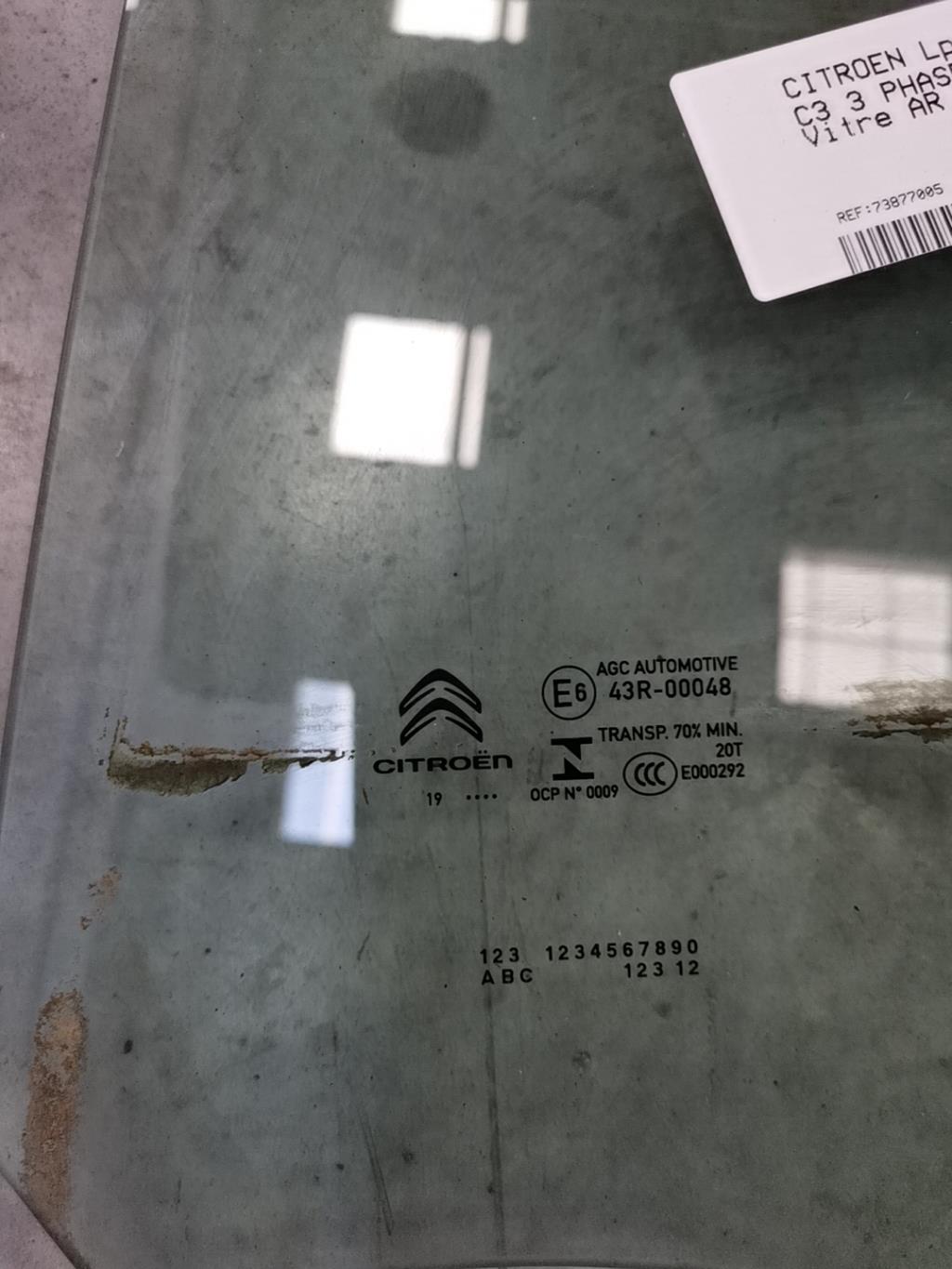 Vitre arriere gauche CITROEN C3 3 PHASE 1 Essence - 1
