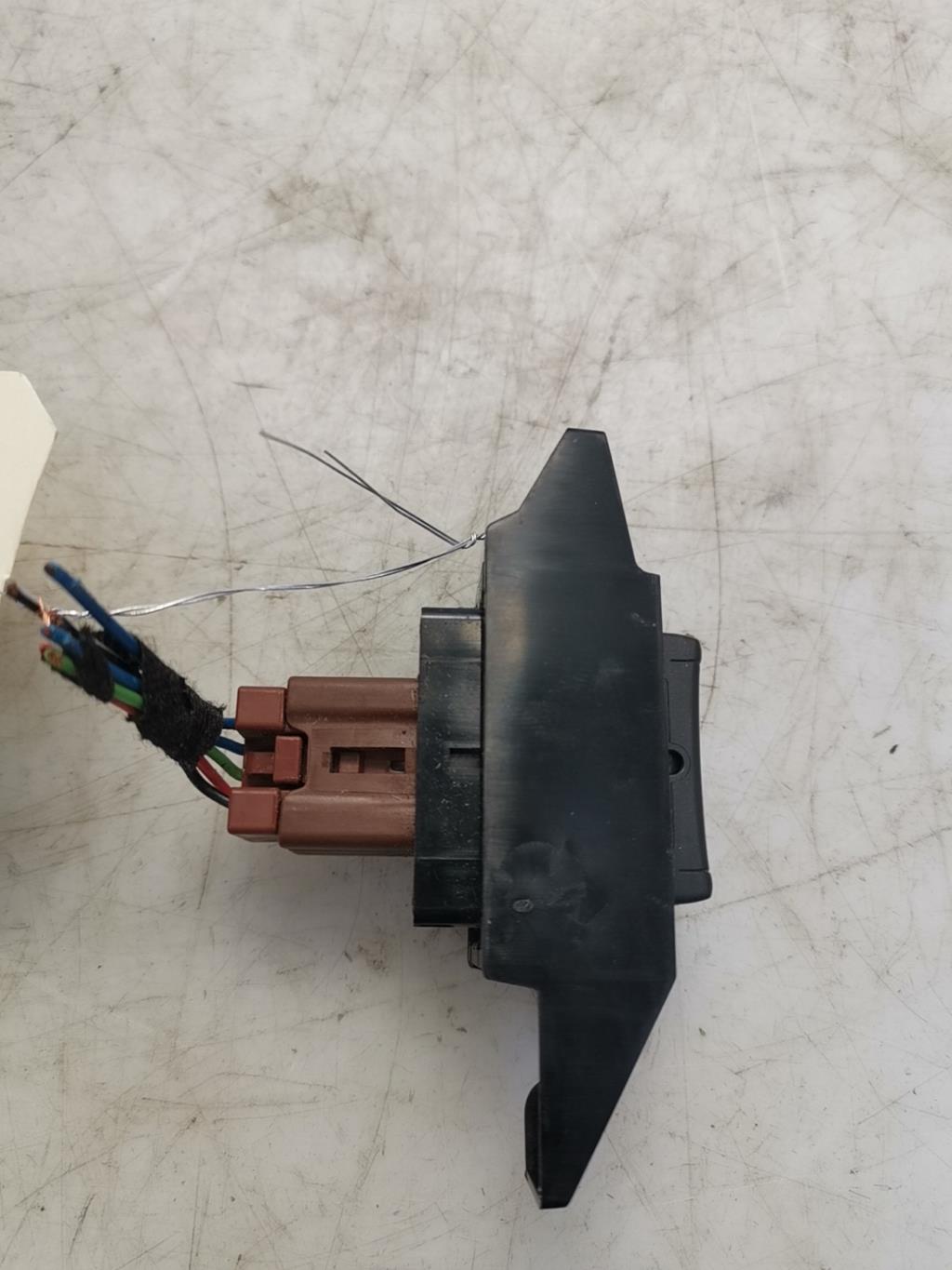 Pulsante/interruttore NISSAN QASHQAI 2 PHASE 1 Gasolina - 1