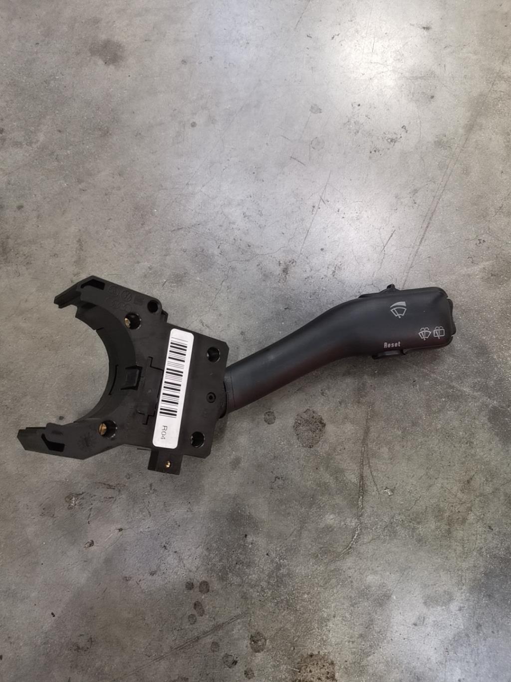 Devio tergicristalli VOLKSWAGEN GOLF 4  - 1