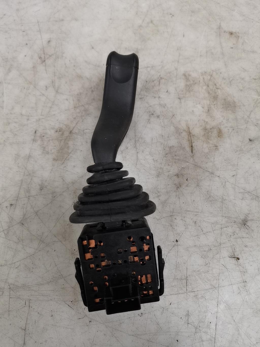Commodo phare OPEL CORSA C PHASE 1 Essence - 1