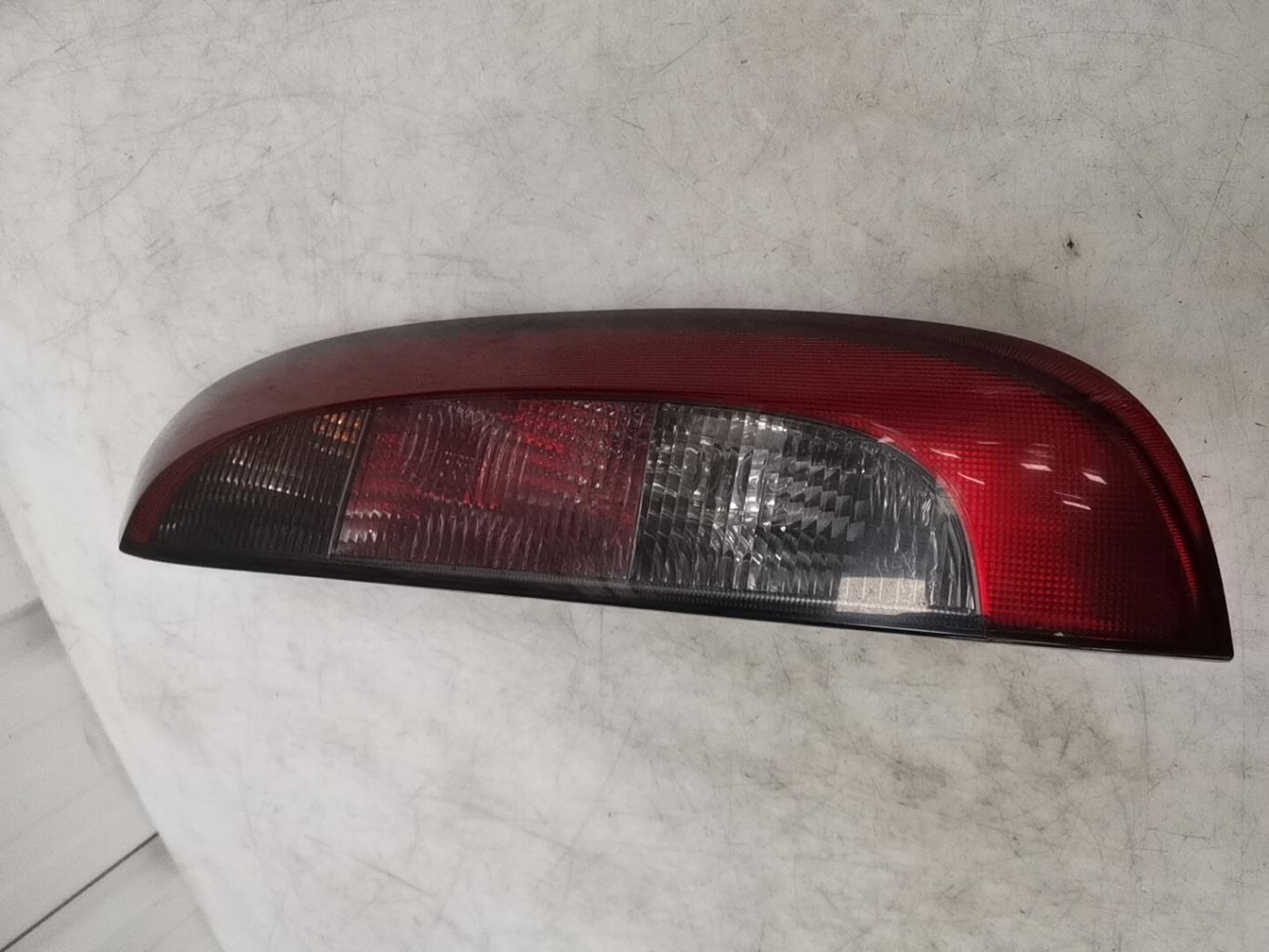 Fanale posteriore principale destro (luci) OPEL CORSA C PHASE 1 Gasolina - 1