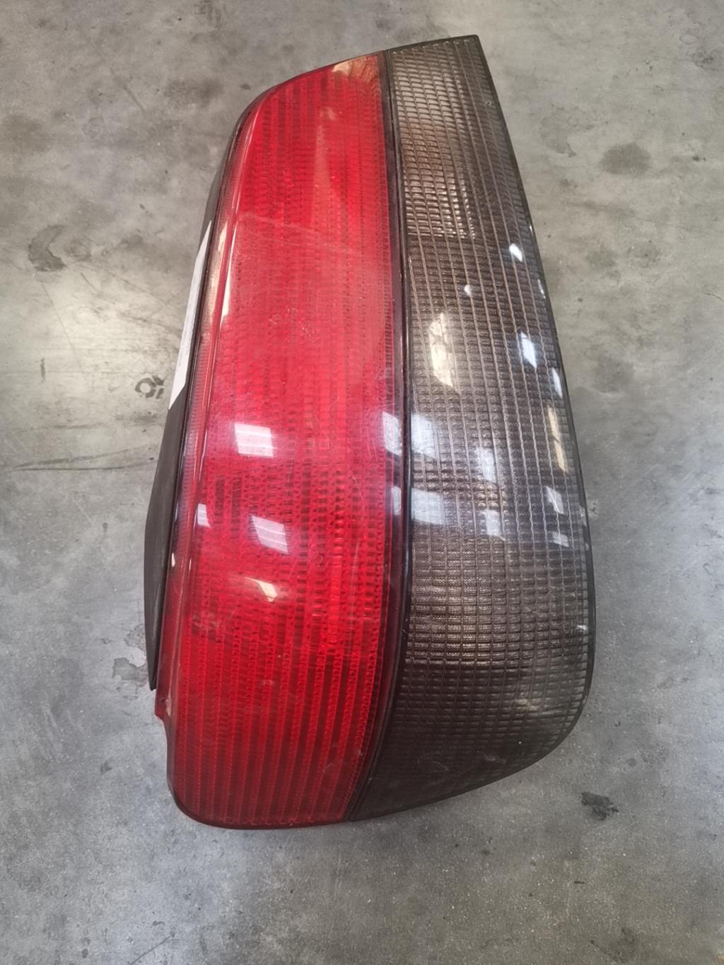 Fanale posteriore principale sinistro (luci) PEUGEOT 306 PHASE 2 Diésel - 1