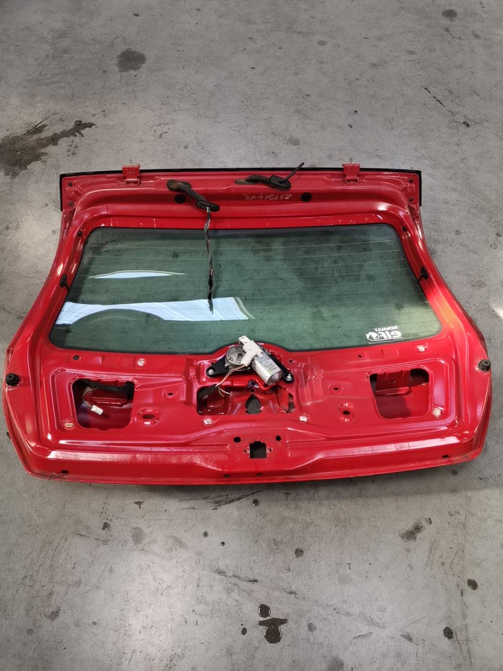 Portabagagli/Portellone posteriore RENAULT CLIO 2 CAMPUS PHASE 2 Gasolina/GLP - 1