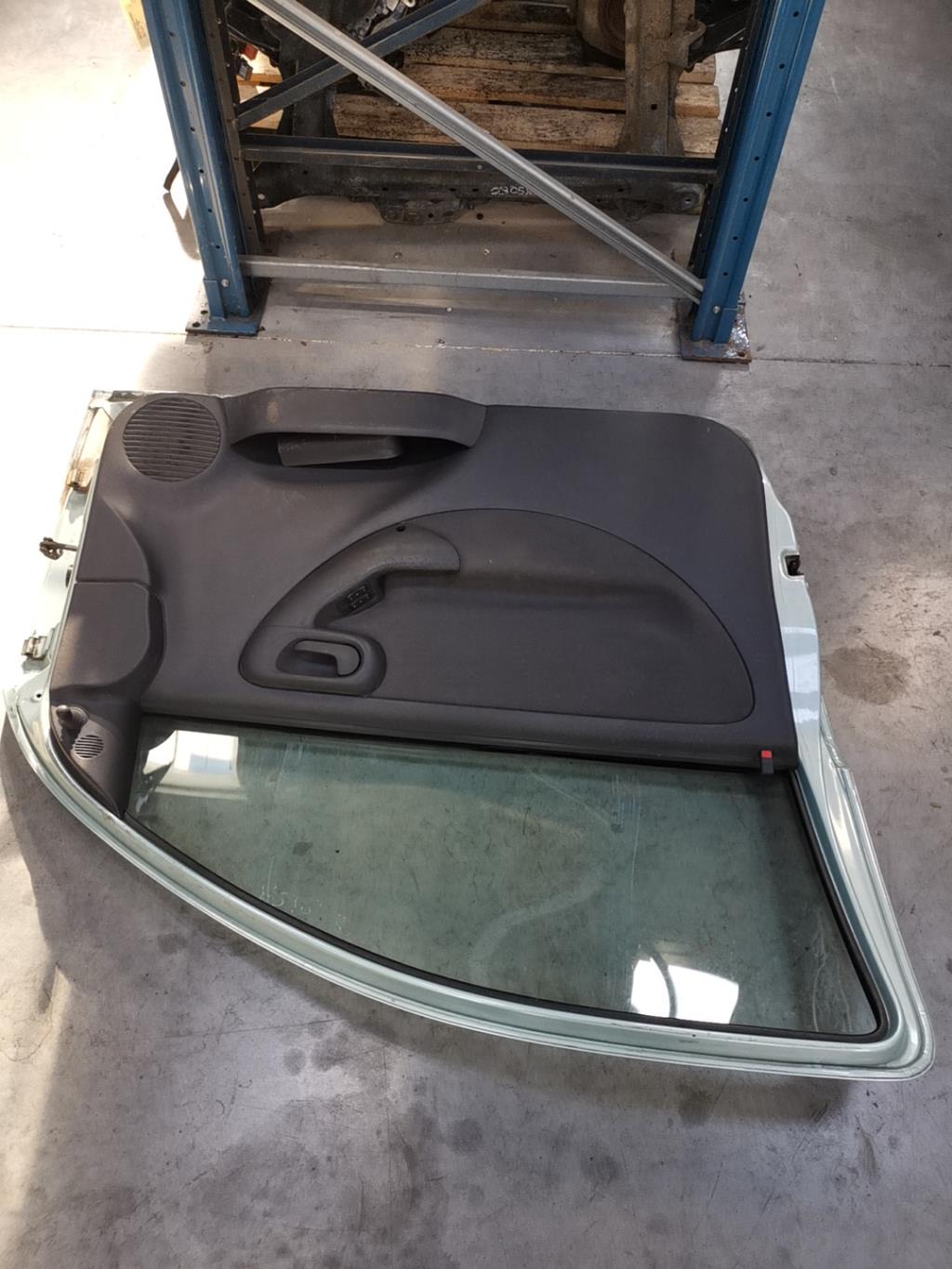 Portiera anteriore sinistra OPEL CORSA C PHASE 1 Gasolina - 1